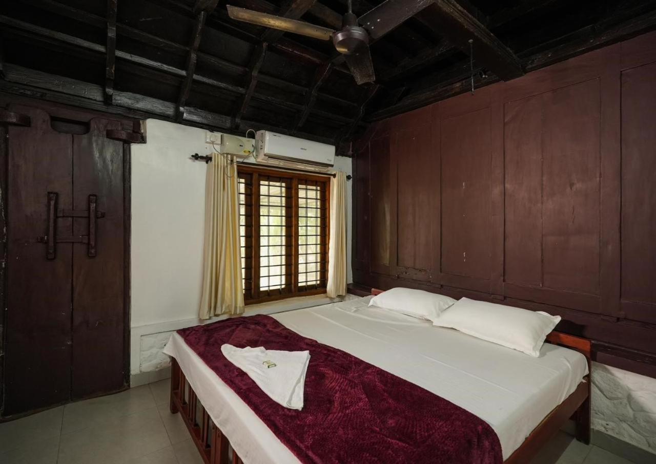 Cocozone Stays Alappuzha Eksteriør bilde